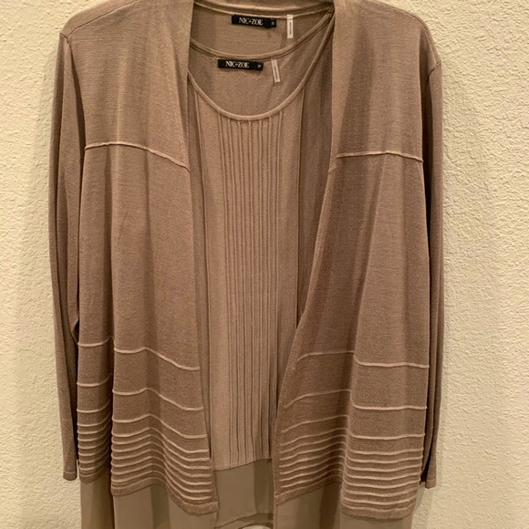 Nic and Zoe Plus Size - Picture 1 of 6